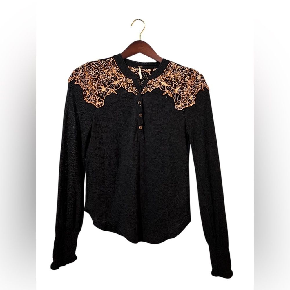 Free People Black Embroidered Lace Yoke Blouse Size M Boho Sheer Top - Picture 1 of 8